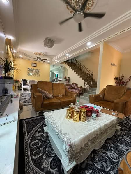 2-storey Terraced House for Sale in Taman Mount Austin (Tebrau) - Anson Chua - Living Room - PropertyGuru.com.my