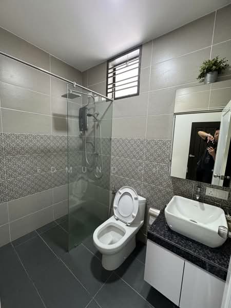 2-storey Terraced House for Sale in Batu Pahat (Johor) - Edmund Chan - Bathroom - PropertyGuru.com.my