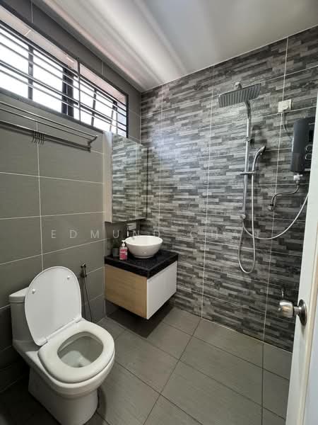 2-storey Terraced House for Sale in Batu Pahat (Johor) - Edmund Chan - Bathroom - PropertyGuru.com.my