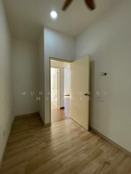 Condominium for Sale at Lakefront Homes - Muna Zawani Muhamad - Interior - PropertyGuru.com.my