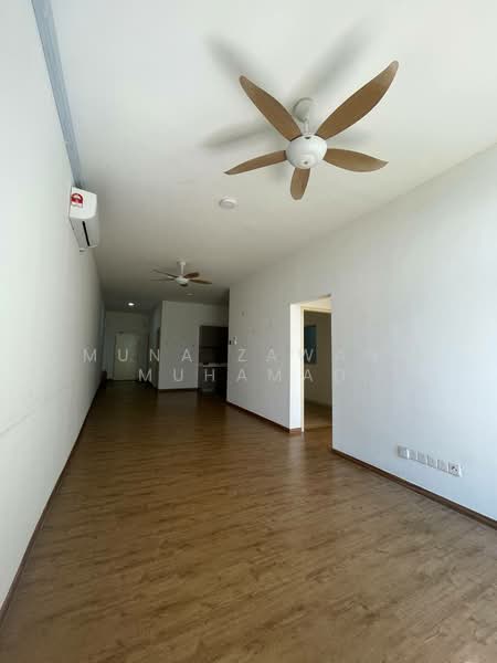 Condominium for Sale at Lakefront Homes - Muna Zawani Muhamad - Interior - PropertyGuru.com.my