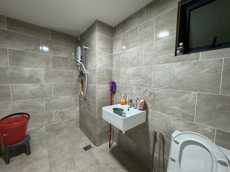 Service Residence for Rent at M Arisa - Jie Hoh - Bathroom - PropertyGuru.com.my
