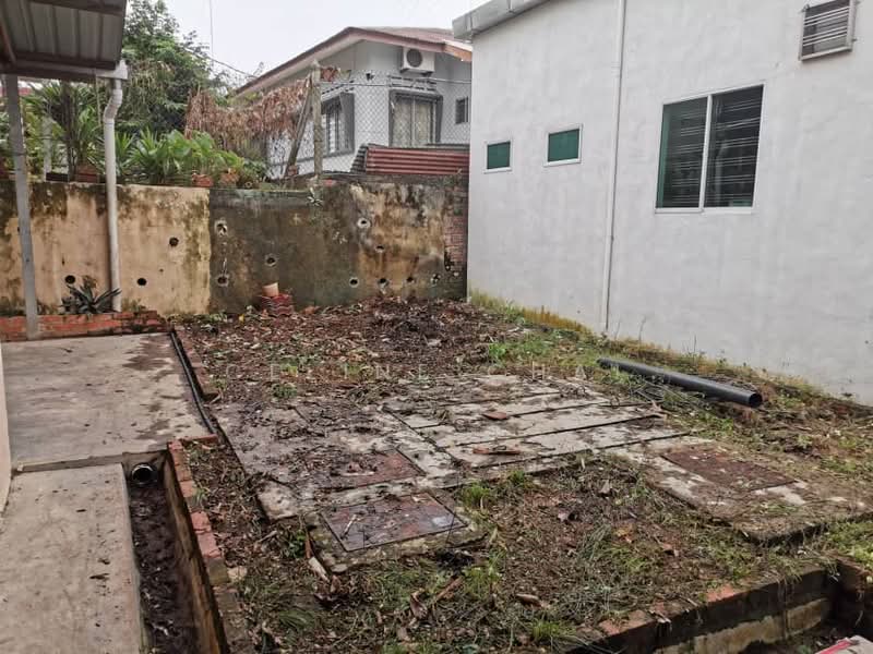 Rumah Berkembar untuk Dijual di Taman Bahagia (Yong Peng) - Celine Chai - Exterior - PropertyGuru.com.my