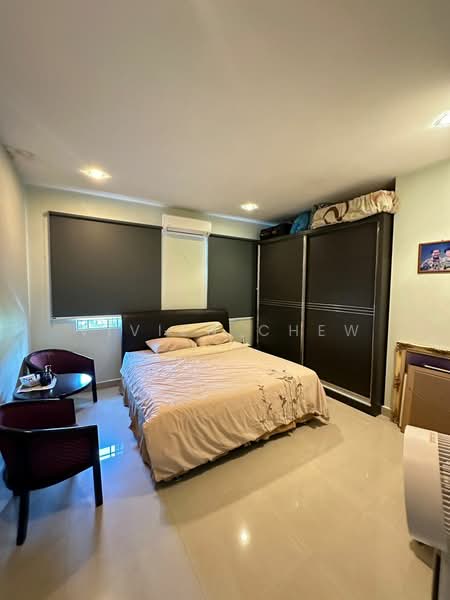 3-storey Terraced House for Sale in Jelutong (Penang) - Vivien Chew - Bedroom - PropertyGuru.com.my