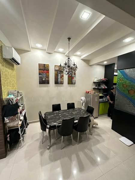 3-storey Terraced House for Sale in Jelutong (Penang) - Vivien Chew - Dining Room - PropertyGuru.com.my