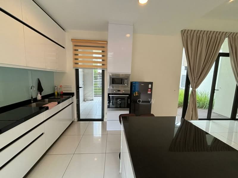 Rumah Teres 2 Tingkat untuk Dijual di Medini (Iskandar Puteri (Nusajaya)) - Eva Siow - Kitchen - PropertyGuru.com.my