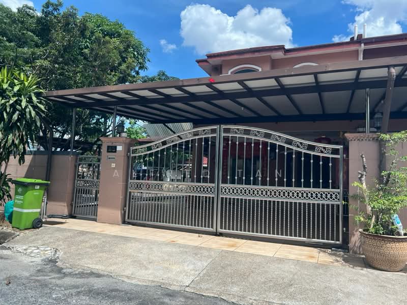 Rumah Teres 3 Tingkat untuk Dijual di Batu Caves (Kuala Lumpur) - Alfred Tan - Exterior - PropertyGuru.com.my