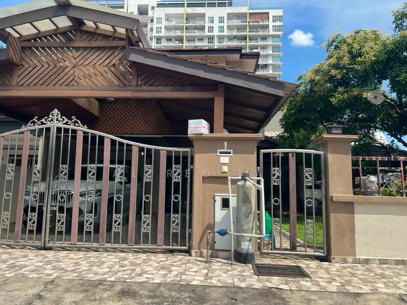 Rumah Teres 3 Tingkat untuk Dijual di Batu Caves (Kuala Lumpur) - Alfred Tan - Exterior - PropertyGuru.com.my
