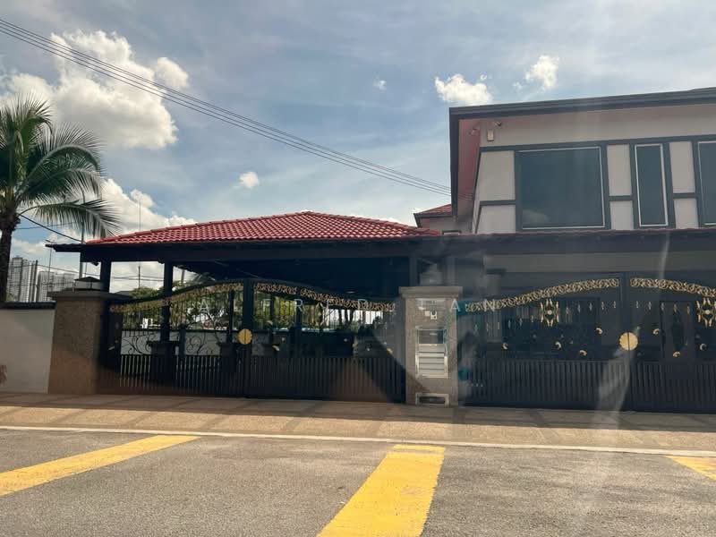 Rumah Teres 3 Tingkat untuk Dijual di Batu Caves (Kuala Lumpur) - Alfred Tan - Exterior - PropertyGuru.com.my
