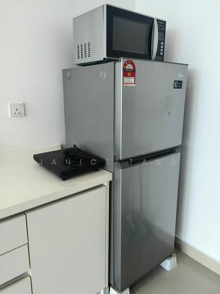 Servis Apartment untuk Dijual di Trefoil - Janice Tang - Kitchen - PropertyGuru.com.my
