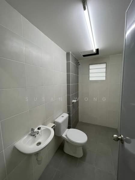 Apartment for Rent at Pangsapuri Aranda - Susan Wong - Bathroom - PropertyGuru.com.my