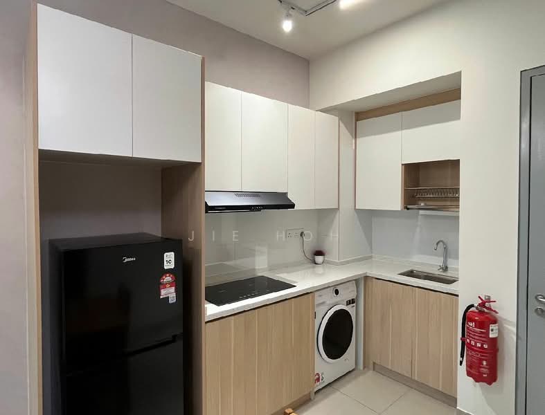 Servis Apartment untuk Disewa di 121 Residences - Jie Hoh - Kitchen - PropertyGuru.com.my