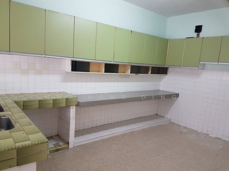 Rumah Teres 2 Tingkat untuk Disewa di Taman Megah (Petaling Jaya) - Hwa Kong Ding - Kitchen - PropertyGuru.com.my