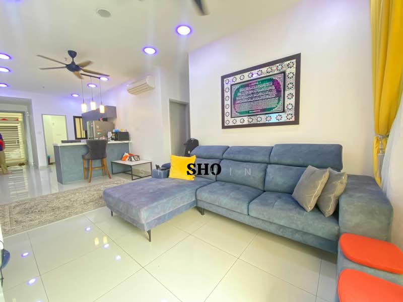 Servis Apartment untuk Dijual di Ten Kinrara - SF Chin - Living Room - PropertyGuru.com.my