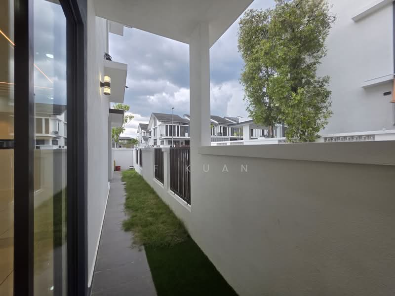 2-storey Terraced House for Sale in Denai Alam (Shah Alam) - KF Kuan - Exterior - PropertyGuru.com.my