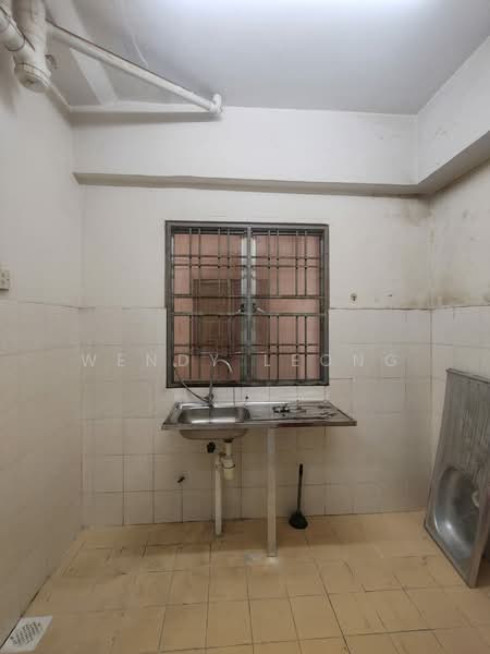 Apartment for Sale at Kantan Court - Wendy Leong - Kitchen - PropertyGuru.com.my