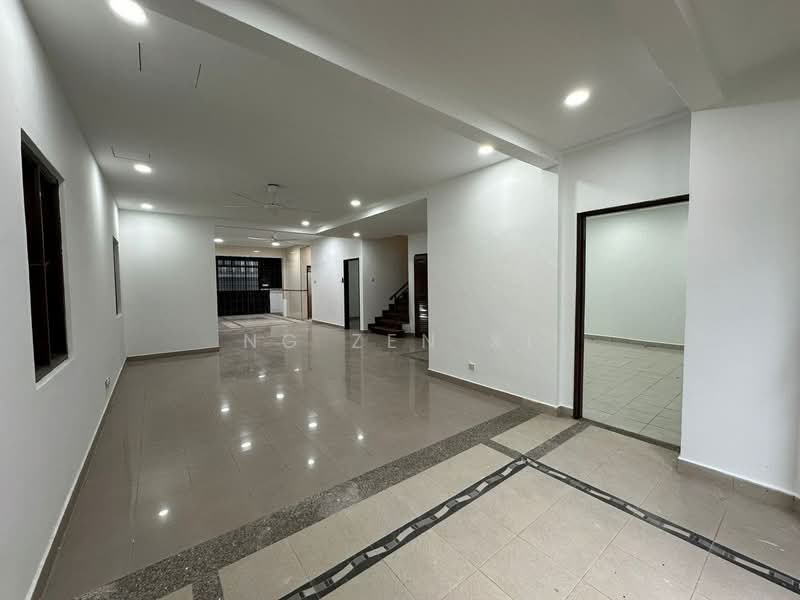 Semi-Detached House for Sale in Taman Impian Emas (Skudai) - NG ZEN XI - Living Room - PropertyGuru.com.my