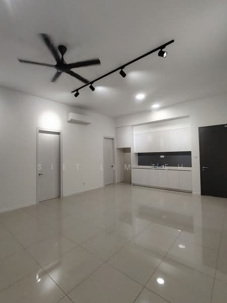 Condominium for Rent at The Maple Residences - Siet Lim Teh - PropertyGuru.com.my