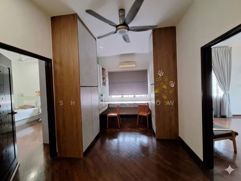 2-storey Terraced House for Sale in Bandar Puteri Puchong (Puchong) - Shanice Low - Corridor - PropertyGuru.com.my