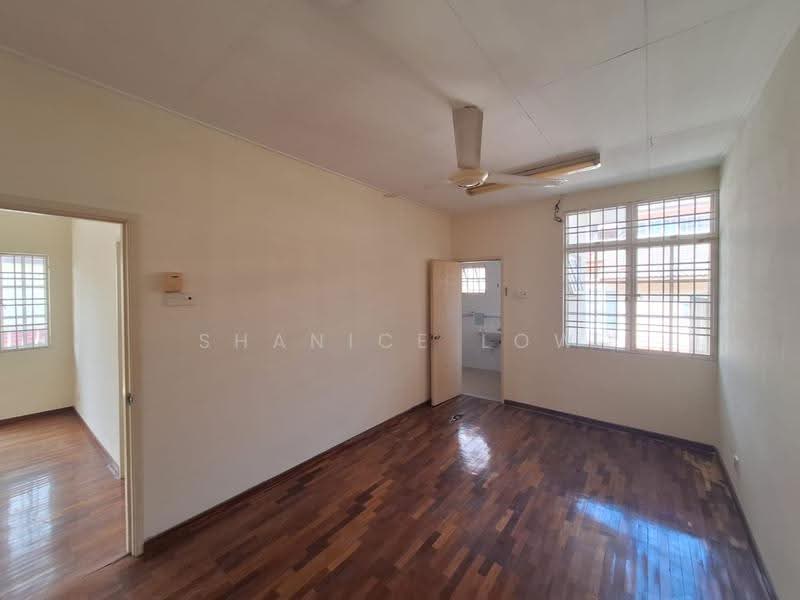 Rumah Teres 2.5-Tingkat untuk Dijual di Bandar Puteri Puchong (Puchong) - Shanice Low - Interior - PropertyGuru.com.my