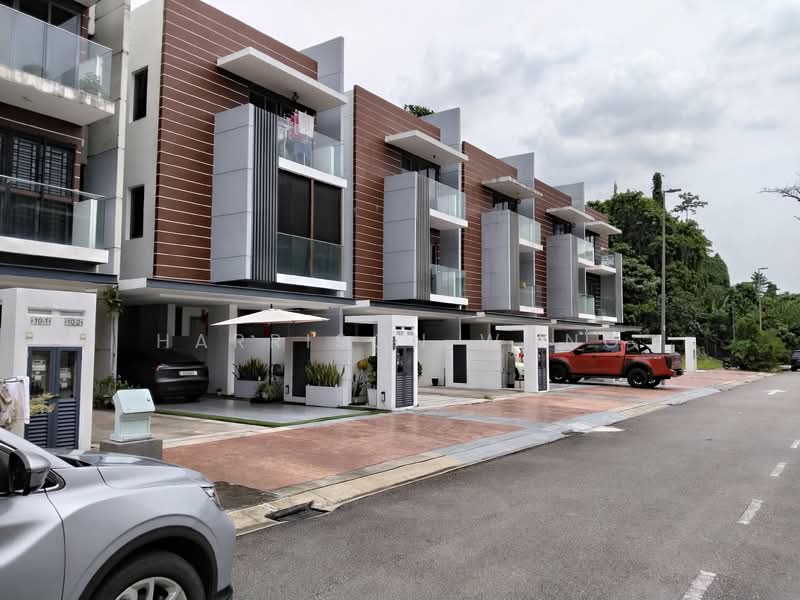 Townhouse for Sale in Petaling Jaya (Selangor) - Harrison Wong - Exterior - PropertyGuru.com.my