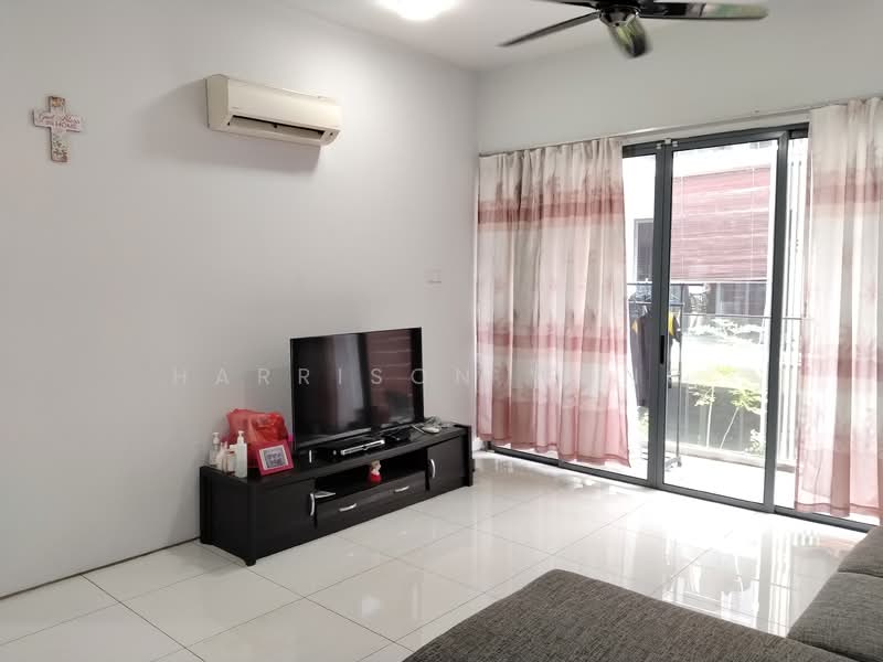 Townhouse for Sale in Petaling Jaya (Selangor) - Harrison Wong - Living Room - PropertyGuru.com.my