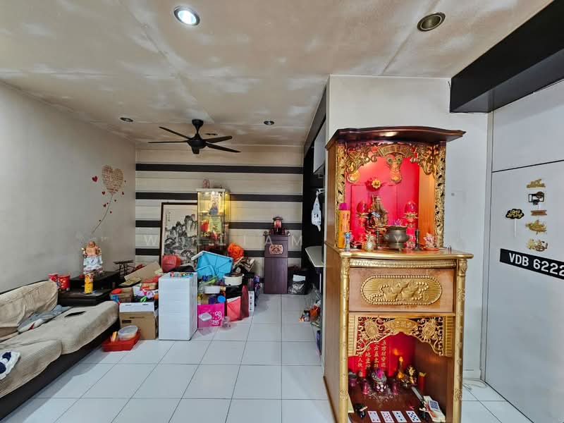 2-storey Terraced House for Sale in Taman Setia Indah (Tebrau) - William Tay - Living Room - PropertyGuru.com.my