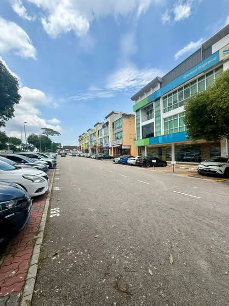 Shop / Office for Sale in Taman Molek (Johor Bahru) - Kok Hui - Exterior - PropertyGuru.com.my