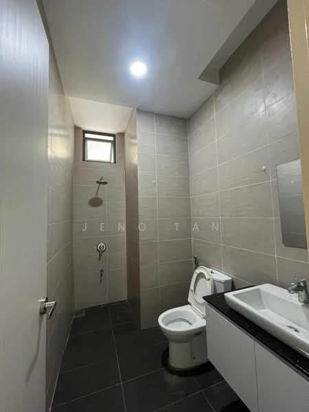 Kondominium untuk Disewa di 72 Residences - Jeno Tan - Bathroom - PropertyGuru.com.my