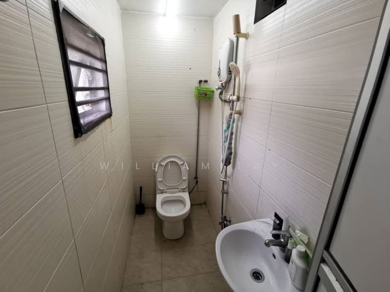 Terraced House for Sale in Taman Serene (Johor Bahru) - William Tay - Bathroom - PropertyGuru.com.my