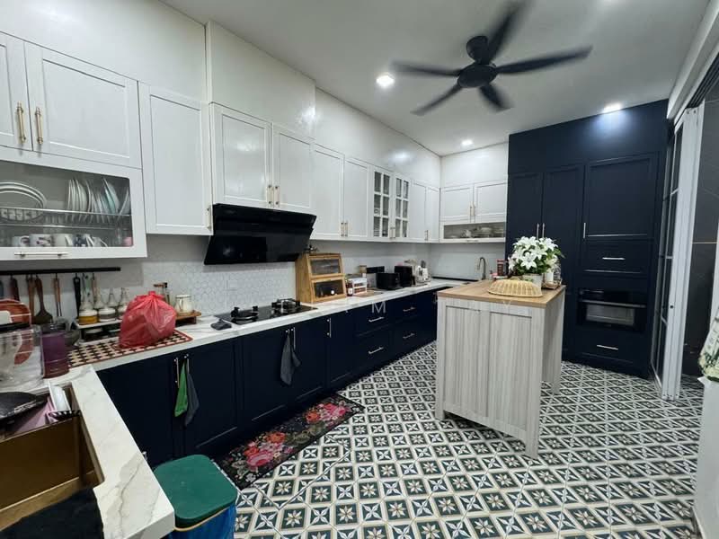 Rumah Berkembar untuk Dijual di Bukit Indah (Iskandar Puteri (Nusajaya)) - William Tay - Kitchen - PropertyGuru.com.my