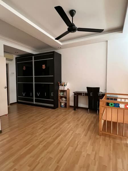 Condominium for Sale at D'Piazza - Vivien Chew - Bedroom - PropertyGuru.com.my