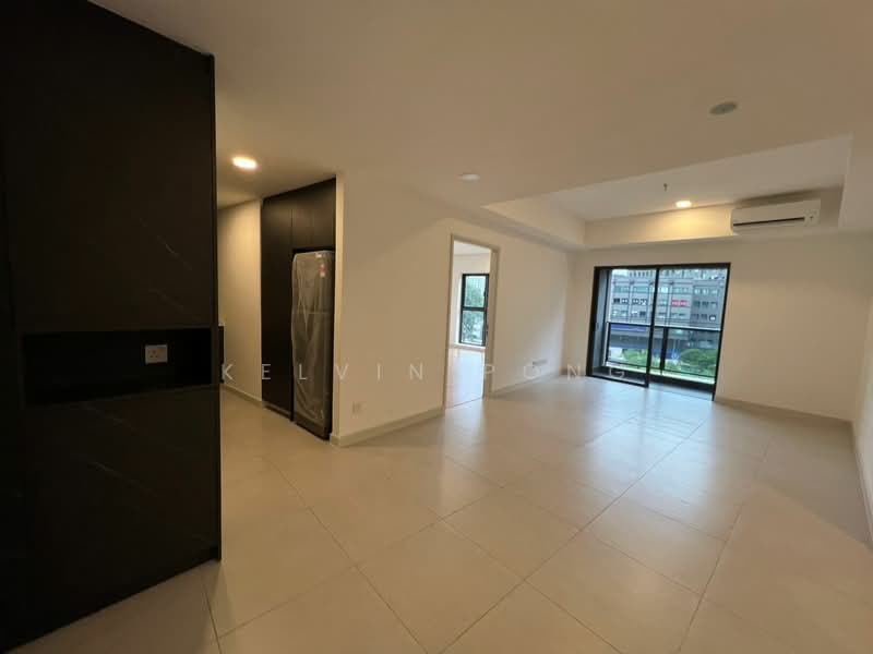 Servis Apartment untuk Dijual di The Atrium - Kelvin Pong - Living Room - PropertyGuru.com.my