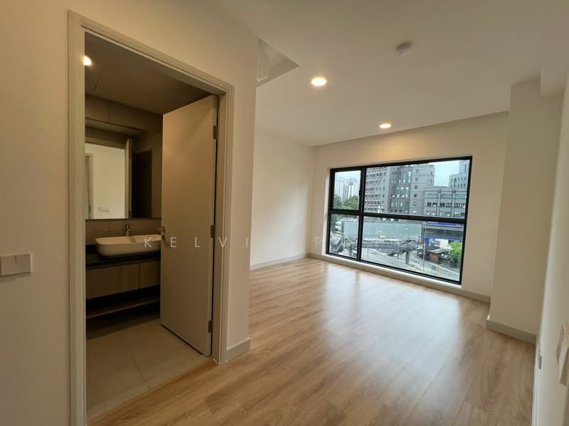 Servis Apartment untuk Dijual di The Atrium - Kelvin Pong - Bathroom - PropertyGuru.com.my