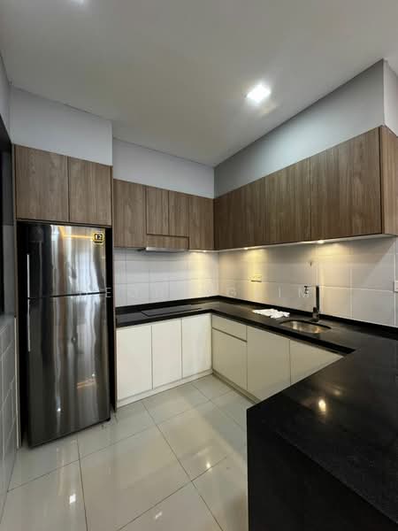 Service Residence for Rent at South View - Deon Ngaim - Kitchen - PropertyGuru.com.my