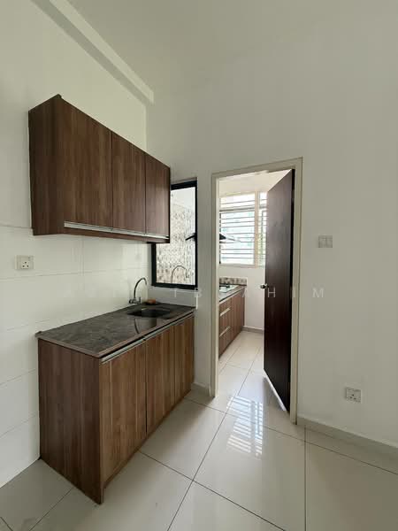 Service Residence for Sale at Seasons Garden Residences - Azli Ibrahim - Kitchen - PropertyGuru.com.my