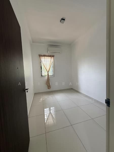 Service Residence for Sale at Seasons Garden Residences - Azli Ibrahim - Interior - PropertyGuru.com.my