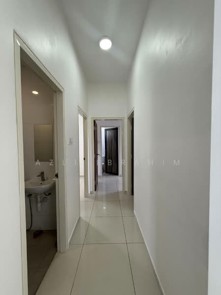 Service Residence for Sale at Seasons Garden Residences - Azli Ibrahim - Corridor - PropertyGuru.com.my
