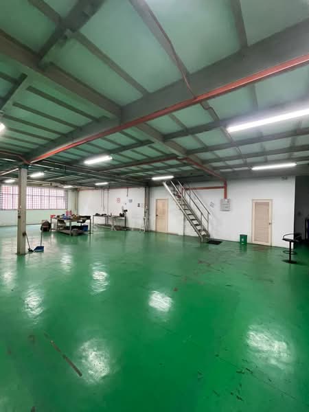 Kilang untuk Dijual di Taman Perindustrian Cemerlang (Ulu Tiram) - Sky Tan - Interior - PropertyGuru.com.my