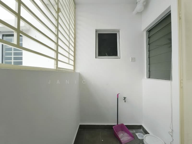 Apartment for Sale at Pangsapuri Seri Mutiara - Janice Tang - Balcony - PropertyGuru.com.my