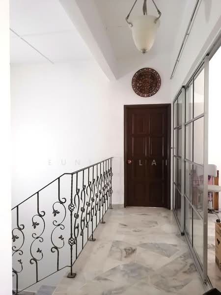 Rumah Teres untuk Dijual di Bukit Rahman Putra (Sungai Buloh) - Eunice Lai - Corridor - PropertyGuru.com.my
