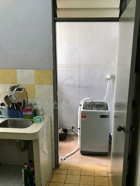 Apartment for Sale at Mentari Court - Bryan Yeoh - Kitchen - PropertyGuru.com.my