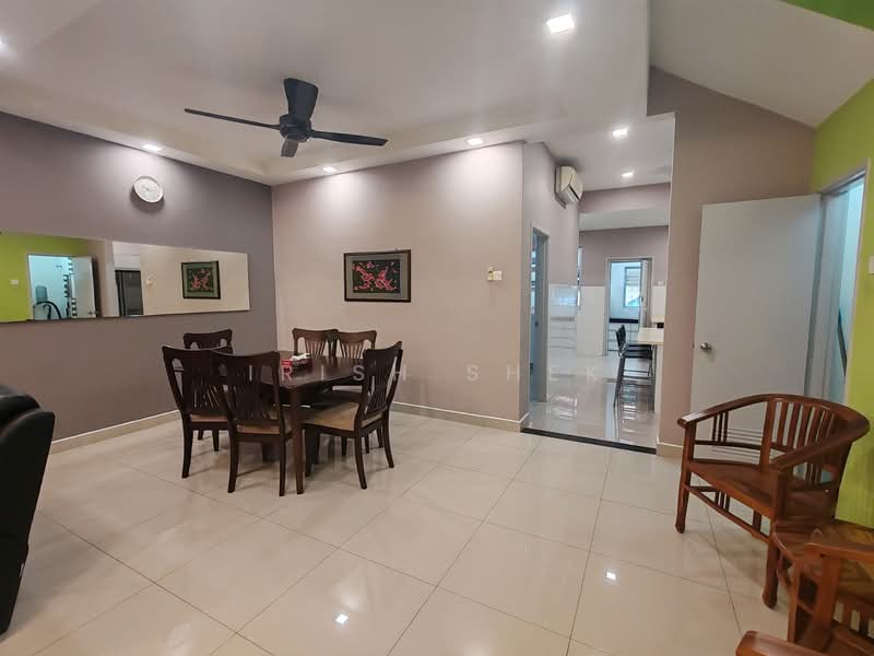 2-storey Terraced House for Sale in Shah Alam (Selangor) - Irish Shek - Dining Room - PropertyGuru.com.my