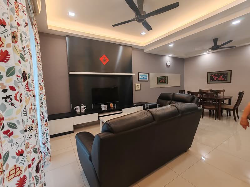2-storey Terraced House for Sale in Shah Alam (Selangor) - Irish Shek - Living Room - PropertyGuru.com.my