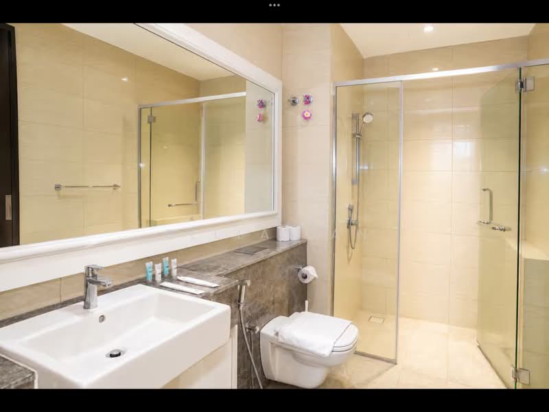Pangsapuri untuk Dijual di Sky Curve - Bella Tan - Bathroom - PropertyGuru.com.my