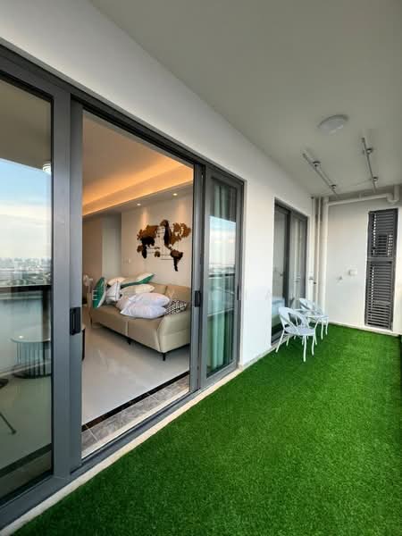 Condominium for Sale at R&F Princess Cove Phase 2-Seine Region - Eddy Chan - Living Room - PropertyGuru.com.my