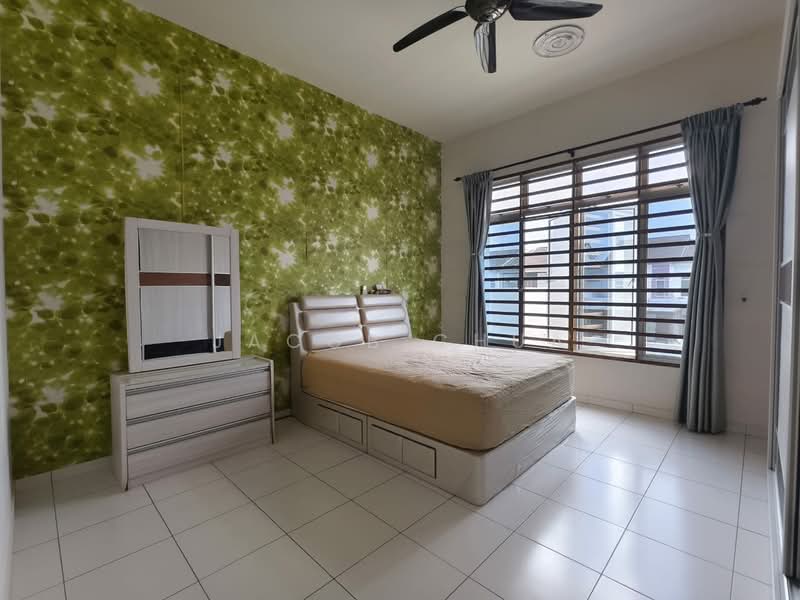 Rumah Teres 1.5 Tingkat untuk Disewa di Setia Eco Gardens (Gelang Patah) - Jacob Chua - Bedroom - PropertyGuru.com.my