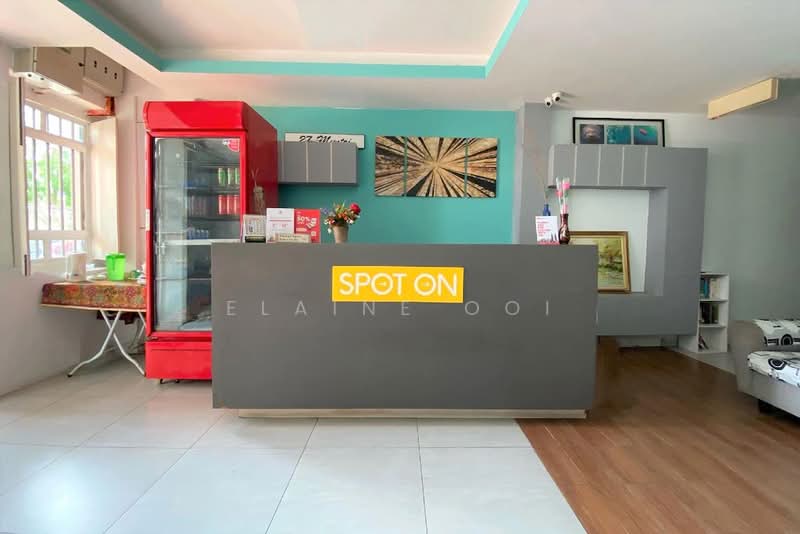 3-storey Terraced House for Sale in George Town (Penang) - Elaine Ooi - Lobby - PropertyGuru.com.my