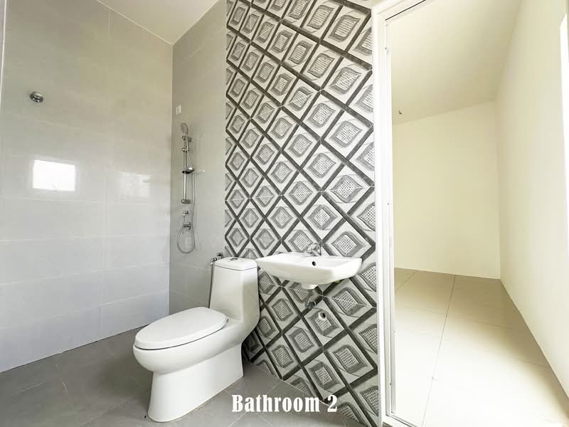 Rumah Teres 2 Tingkat untuk Dijual di Malim Nawar (Perak) - Kevin Chai - Bathroom - PropertyGuru.com.my