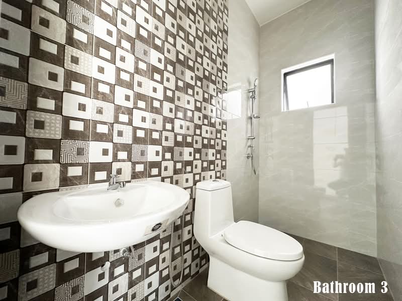 Rumah Teres 2 Tingkat untuk Dijual di Malim Nawar (Perak) - Kevin Chai - Bathroom - PropertyGuru.com.my